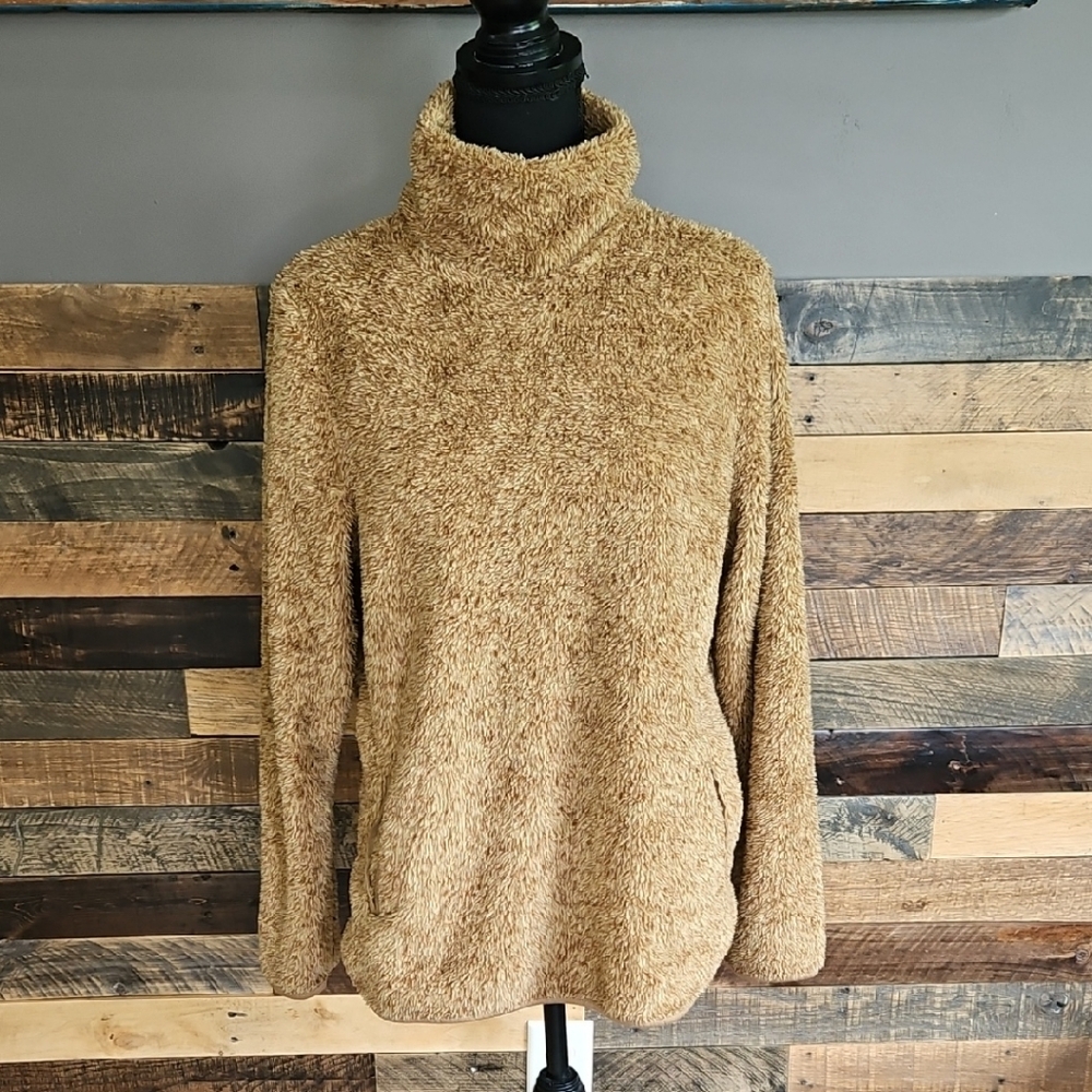 Cozy Tan Turtleneck Sweater with Plush Texture